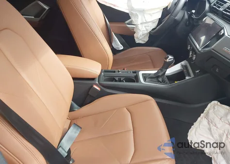 2022 Audi Q3 Premium 45 Tfsi S Line Quattro Tiptronic from USA, damaged, VIN WA1DECF31N1075839